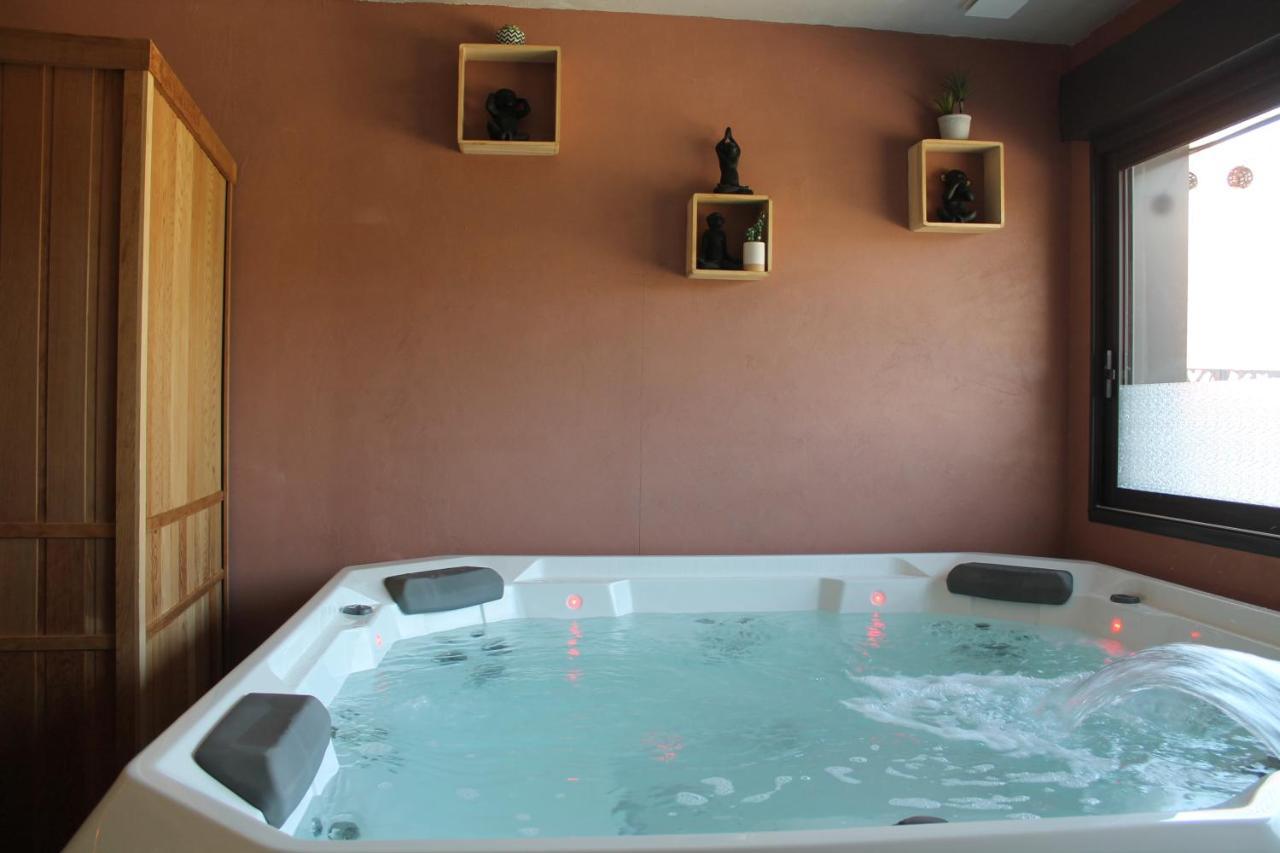 Happy & Relax Bed and Breakfast Mentque-Nortbecourt Exteriör bild